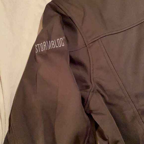 🎁 Men’s Stormbloc Large Jacket - Picture 3 of 9